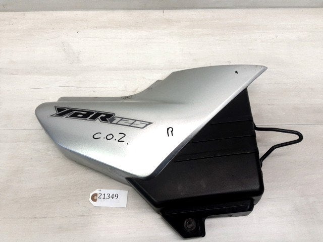 YBR125 2007 - 2011 Yamaha Cover Cover onder zadel D1-39365