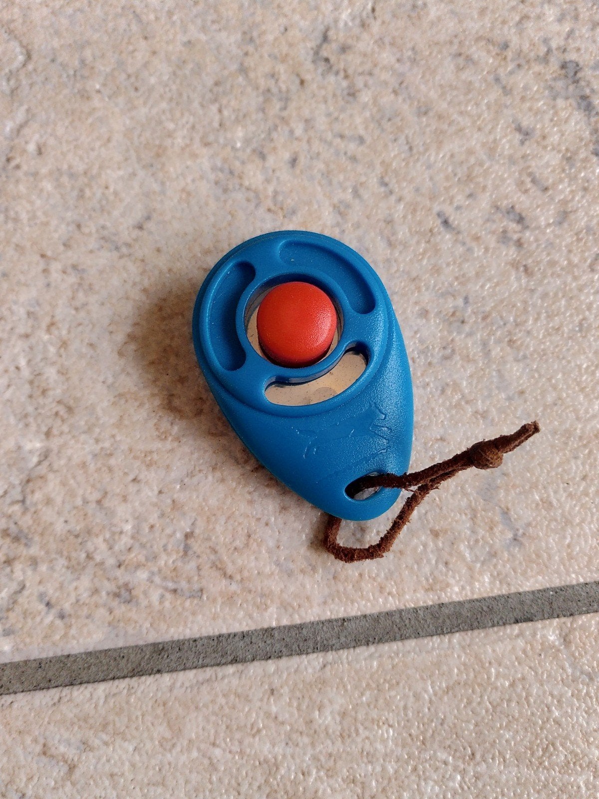Clicker hondentraining, Dieren en Toebehoren, Ophalen of Verzenden, Zo goed als nieuw