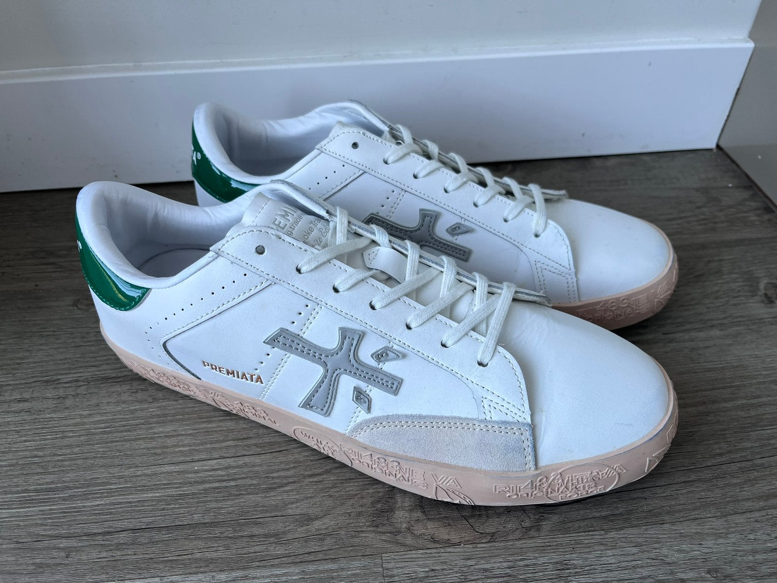 Premiata sneakers maat 44 weinig gedragen, Vêtements | Hommes, Chaussures, Enlèvement ou Envoi, Comme neuf, Blanc, Baskets