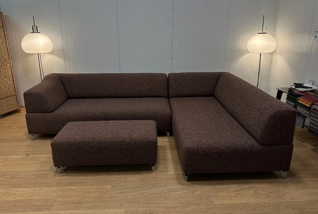 NEUF Leolux Faya Lobi canapé d’angle laine Ploegwol + pouf, Maison & Meubles, Canapés | Salons, Neuf, Quatre personnes ou plus