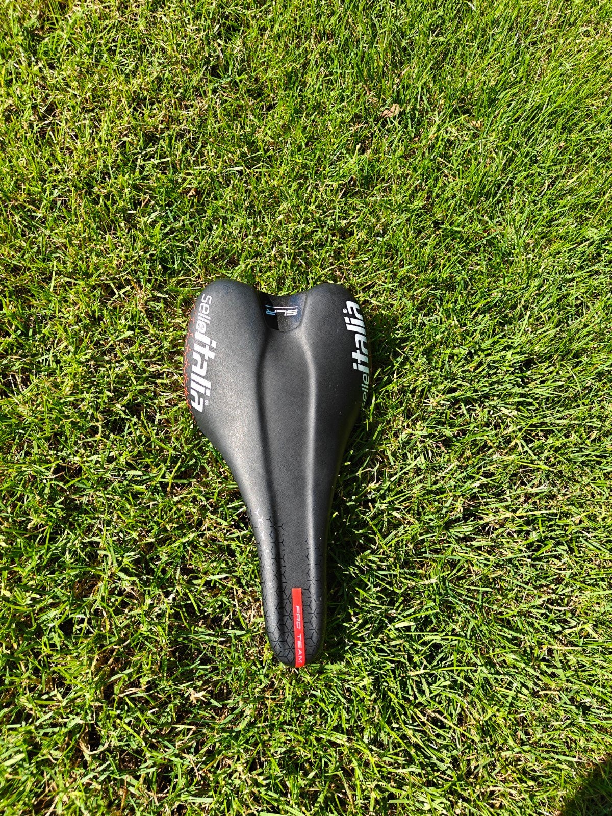 Selle Italia SLR Pro Team Edition (6.0) met carbon rai, Fietsen en Brommers, Fietsonderdelen, Ophalen, Carbon