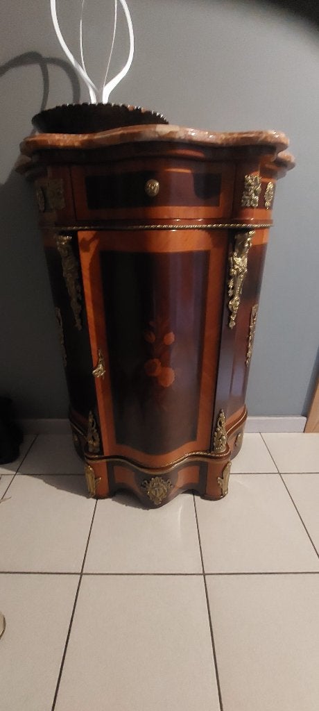 commode marquetée, plaque en marbre rouge, Maison & Meubles, 25 à 50 cm, Cerisier, Comme neuf, Enlèvement