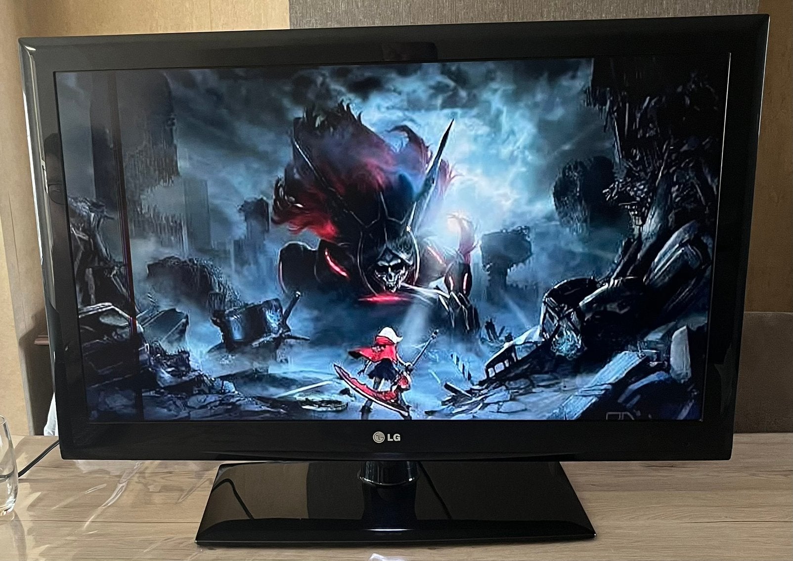 LG TV, Enlèvement, Utilisé