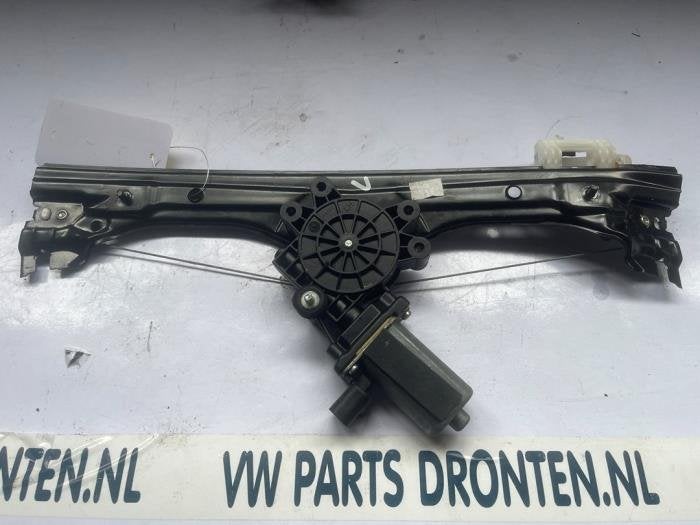 Mécanique vitre 2portes avant gauche d'un Fiat 500, -, 3 mois de garantie, Utilisé, Fiat