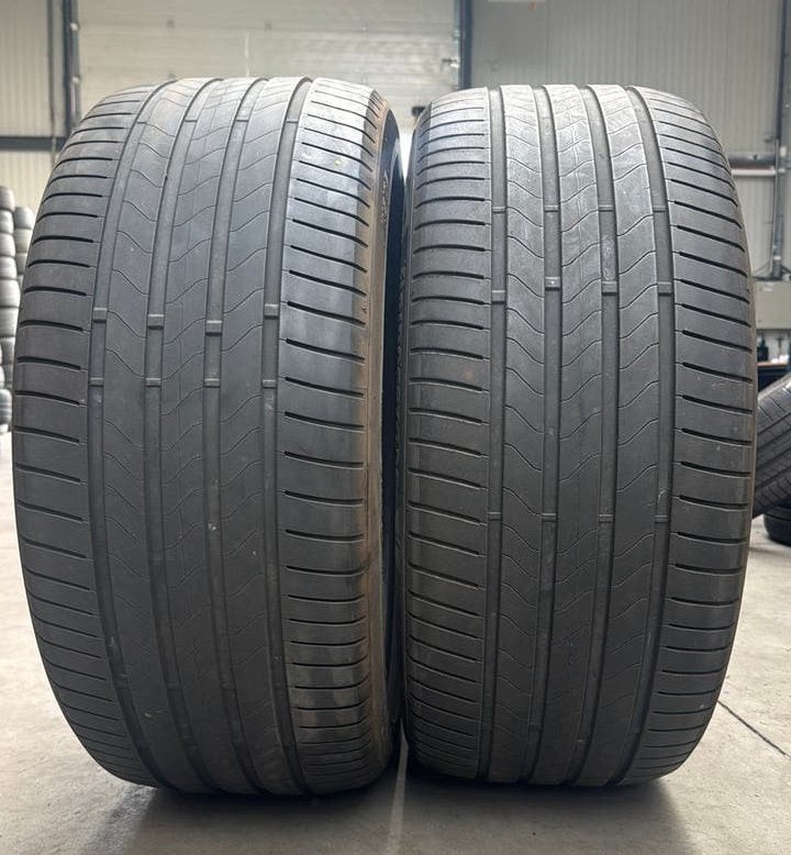 2754021 275/40/21 275/40R21 zomerbanden meek Bridgestone, Ophalen