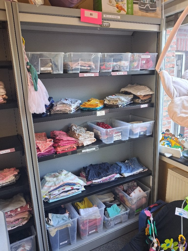 KLEDING KIND 0-12 JAAR 1€ / 50=25€ + BABYUITZET te SCHOTEN, Ophalen of Verzenden, Zo goed als nieuw