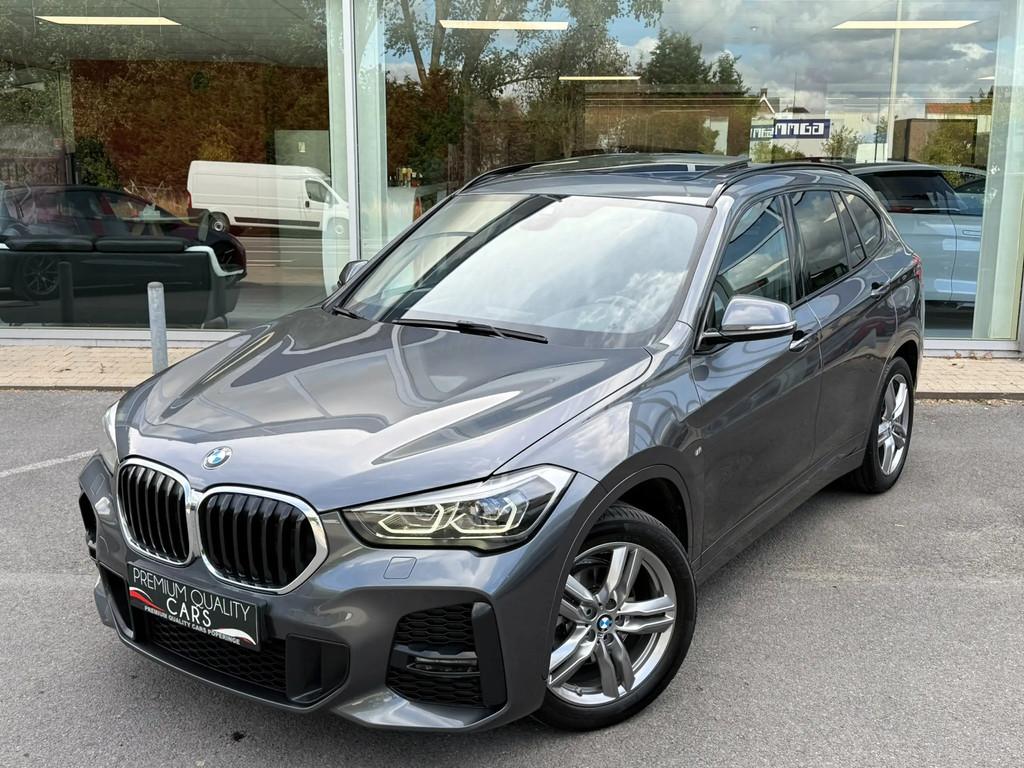 BMW X1 M PACK / PANO / ATTELAGE / NAVI / ÉCLAIRAGE D'AMBIAN, Argent ou Gris, Achat, Euro 6, Entreprise