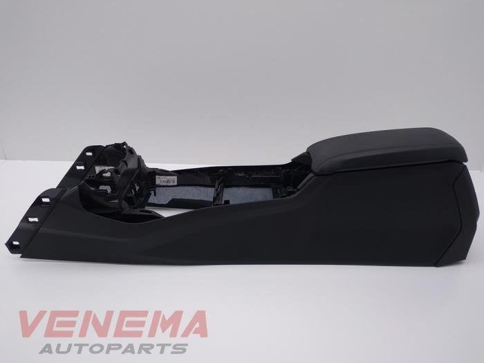 Console centrale d'un BMW 1-Serie, -, 3 mois de garantie, Utilisé, -
