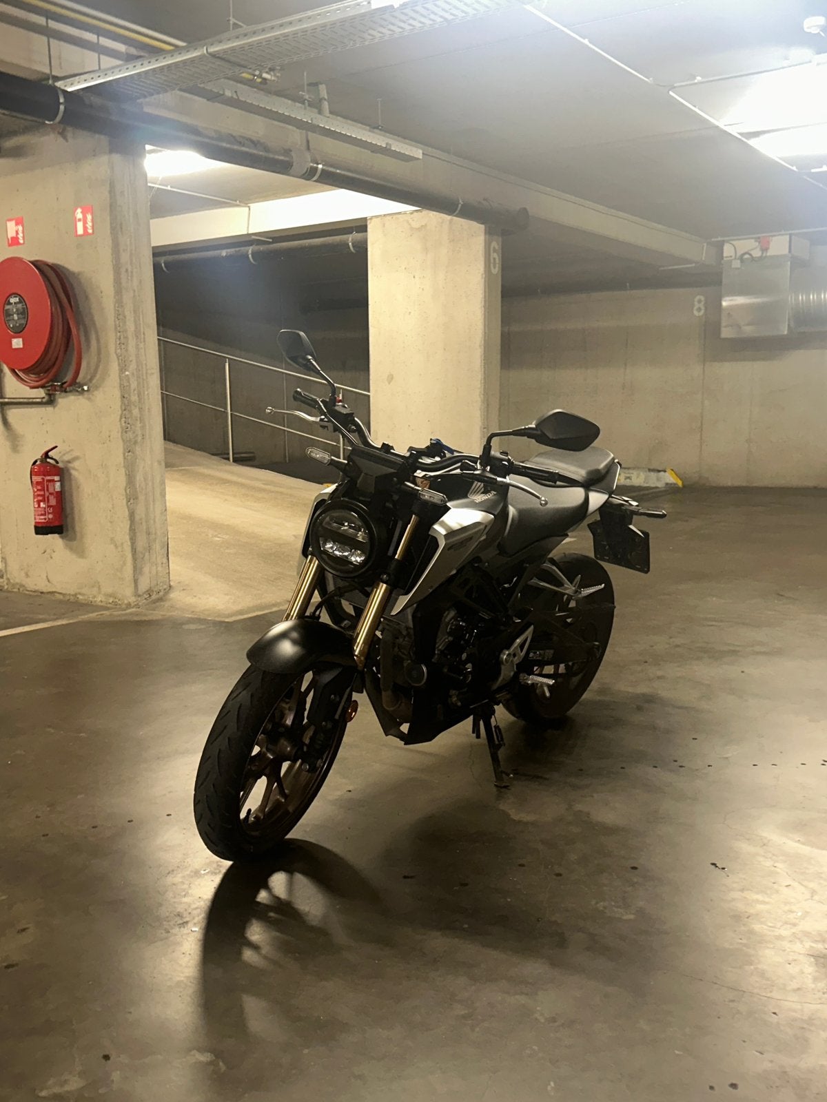 Honda cb125r 2022, Motos, Motos | Honda, Entreprise, 125 cm³, 2 cylindres, Neuf