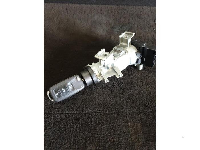 Serrure de contact + clé d'un Seat Toledo, -, 3 mois de garantie, Utilisé, -