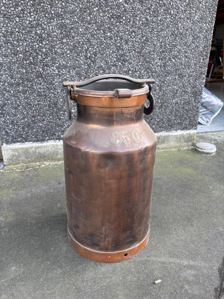 Melkkan verkoperd, Antiek en Kunst, Ophalen