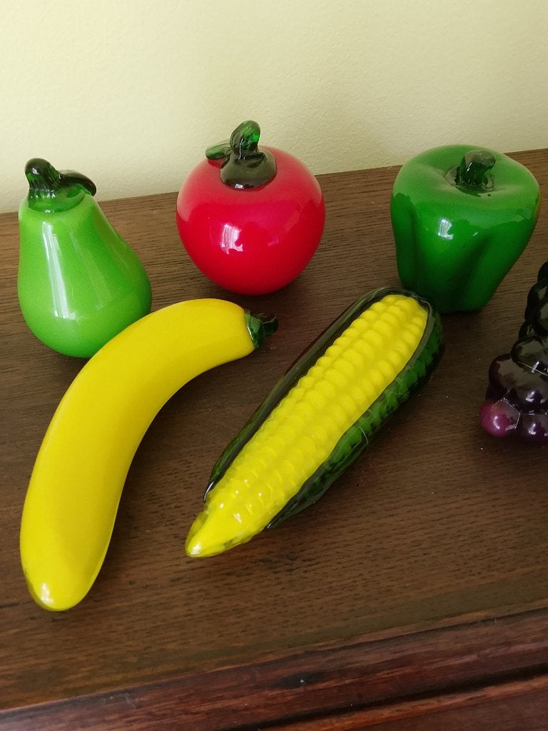 Fruits en verre, Enlèvement