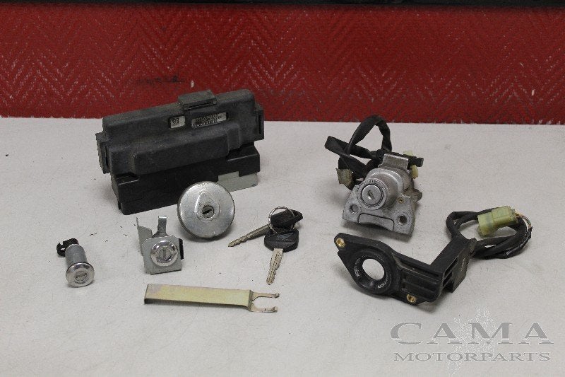 ENSEMBLE DE VERROU ET CYLINDRE DE PORTES (38770-mct-d02), Honda Center GmbH, Utilisé, Info@honda.de, Hanauer Landstraße  222-224
60314  Frankfurt am Main, DE
