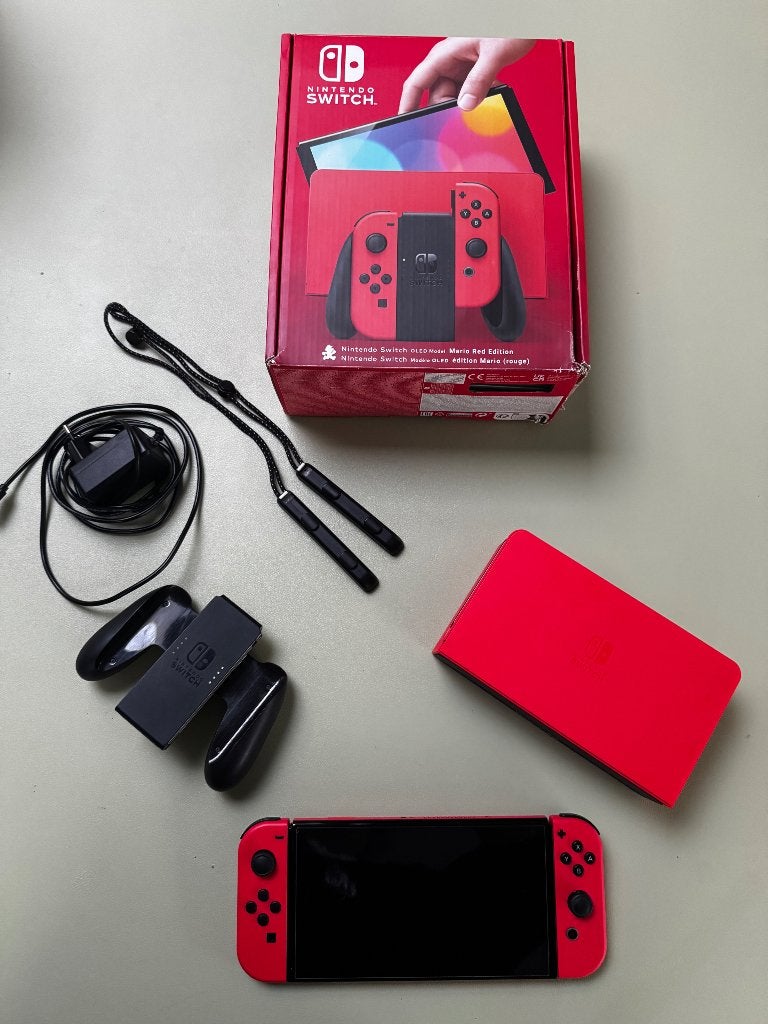 Nintendo switch oled, Games en Spelcomputers, Spelcomputers | Nintendo Switch, Ophalen, Zo goed als nieuw, Met 1 controller, Switch OLED