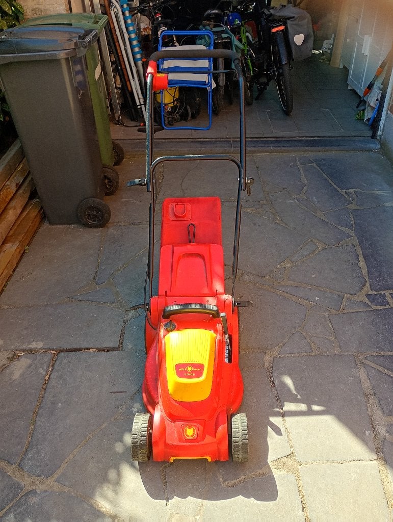 Grasmachine (elektrisch), Ophalen, Gebruikt, Elektrische grasmaaier, WOLF-Garten