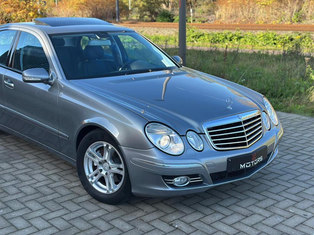 Mercedes-Benz//E300D V6//Édition Business, Cuir, Argent ou Gris, Achat, 155 kW