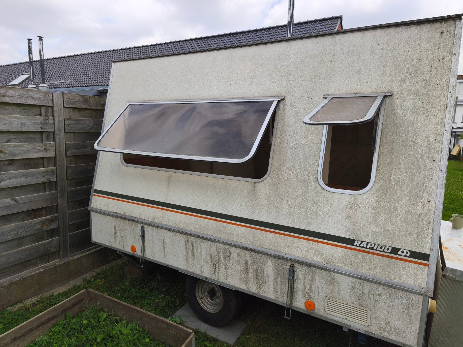 Rapido Export plooicaravan renovatieproject, Enlèvement, Présent