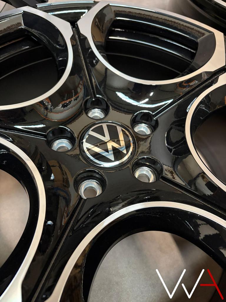 19'' Volkswagen Golf 8 GTI Queenstown velgen BTW DEMO, Auto-onderdelen, Banden en Velgen, 19 inch, Gebruikt, Velg(en), -