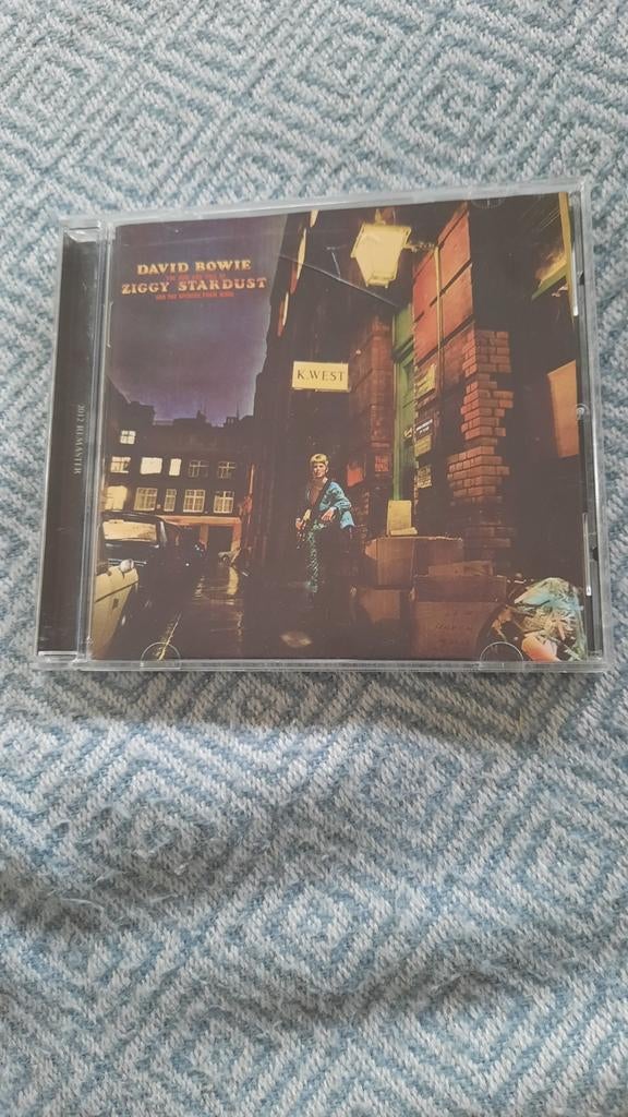 DAVID BOWIE Ziggy Stardust and the Spiders From Mars, Cd's en Dvd's, Cd's | Rock, Zo goed als nieuw, Poprock, Ophalen of Verzenden