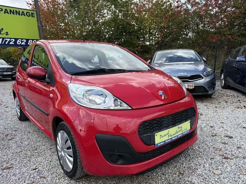 Peugeot 107 (bj 2010), Auto's, 4 zetels, Stof, Gebruikt, 1398 cc