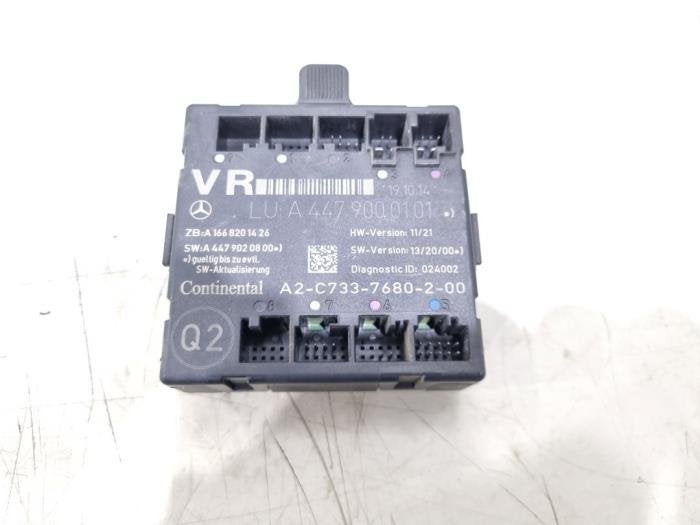 Centrale Deurvergrendelings Module van een Mercedes Vito, Gebruikt, -, Ophalen of Verzenden, -