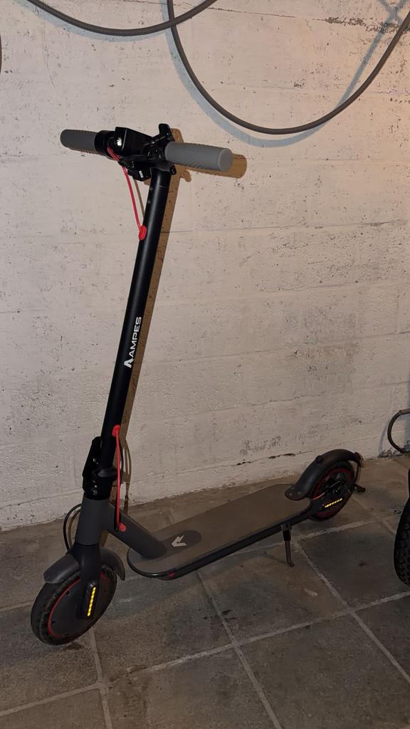 Aampes ElektrischeStep! GOEDE STAAT., Fietsen en Brommers, Steps, Gebruikt, Elektrische step (E-scooter), Ophalen of Verzenden