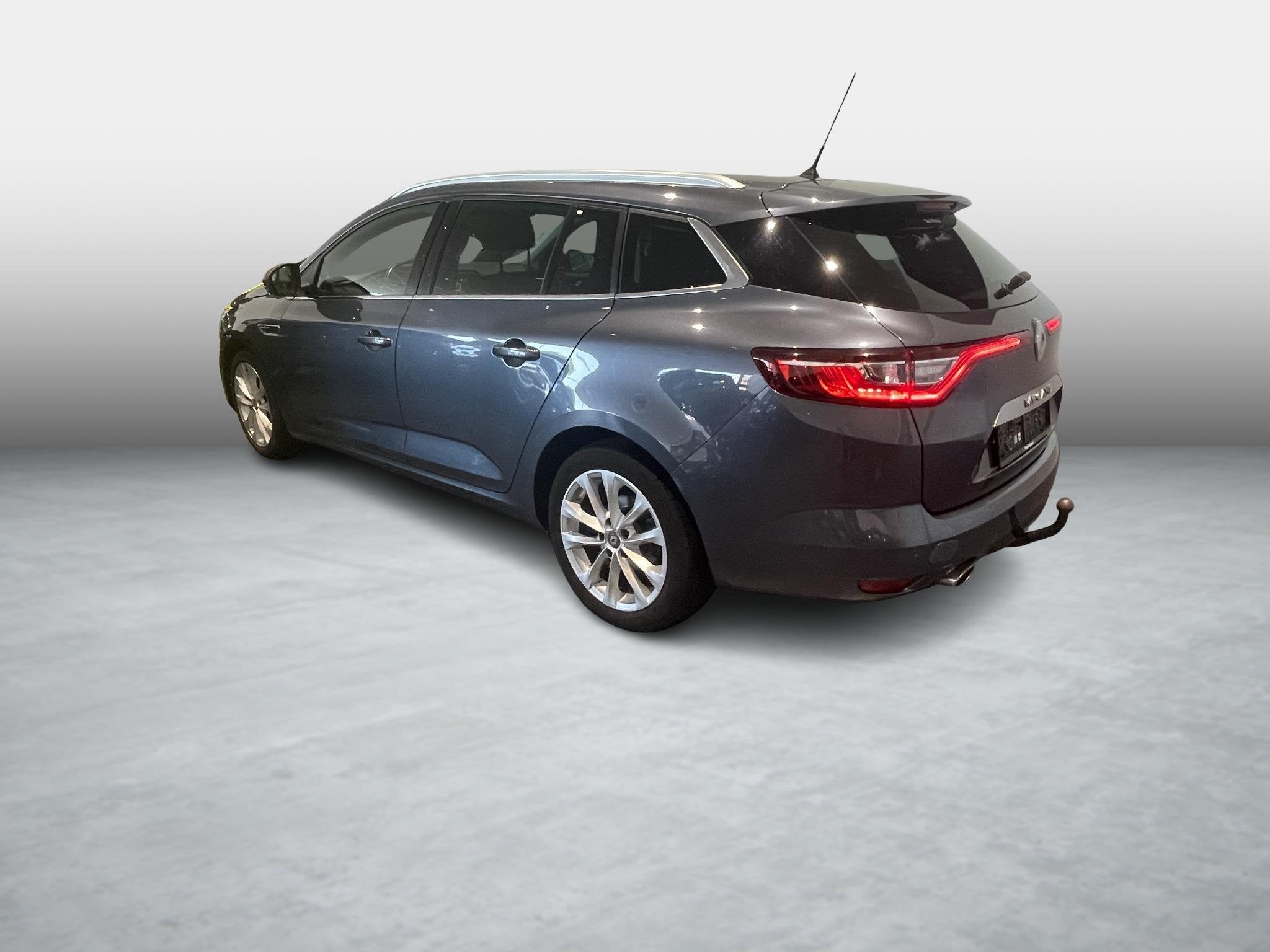 Renault Mégane Grandtour Energy TCe 130 EDC Limited, Voorwielaandrijving, Stof, Gebruikt, Euro 6