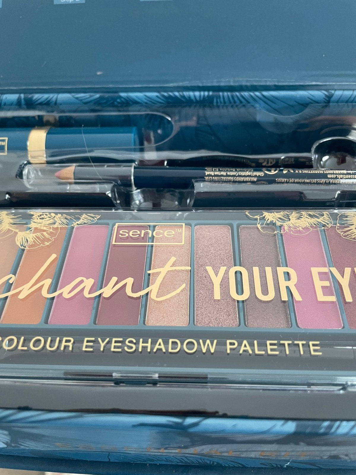 Sence beauty kit, Bijoux, Sacs & Beauté, Boîtes de maquillage & Beauty case, Enlèvement