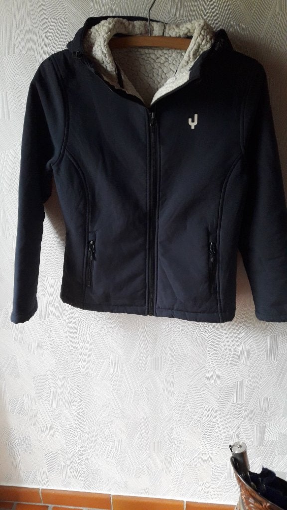 Donkerblauwe winterjas, Kinderen en Baby's, Ophalen, Gebruikt, Meisje, Jas