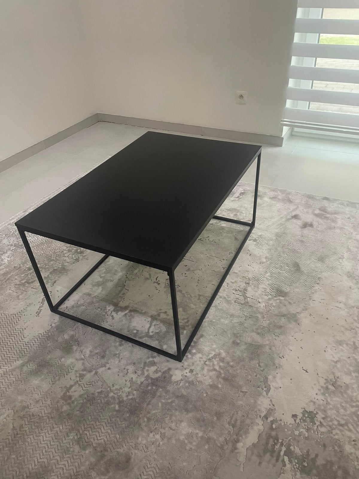 Tafel, Ophalen, Zo goed als nieuw