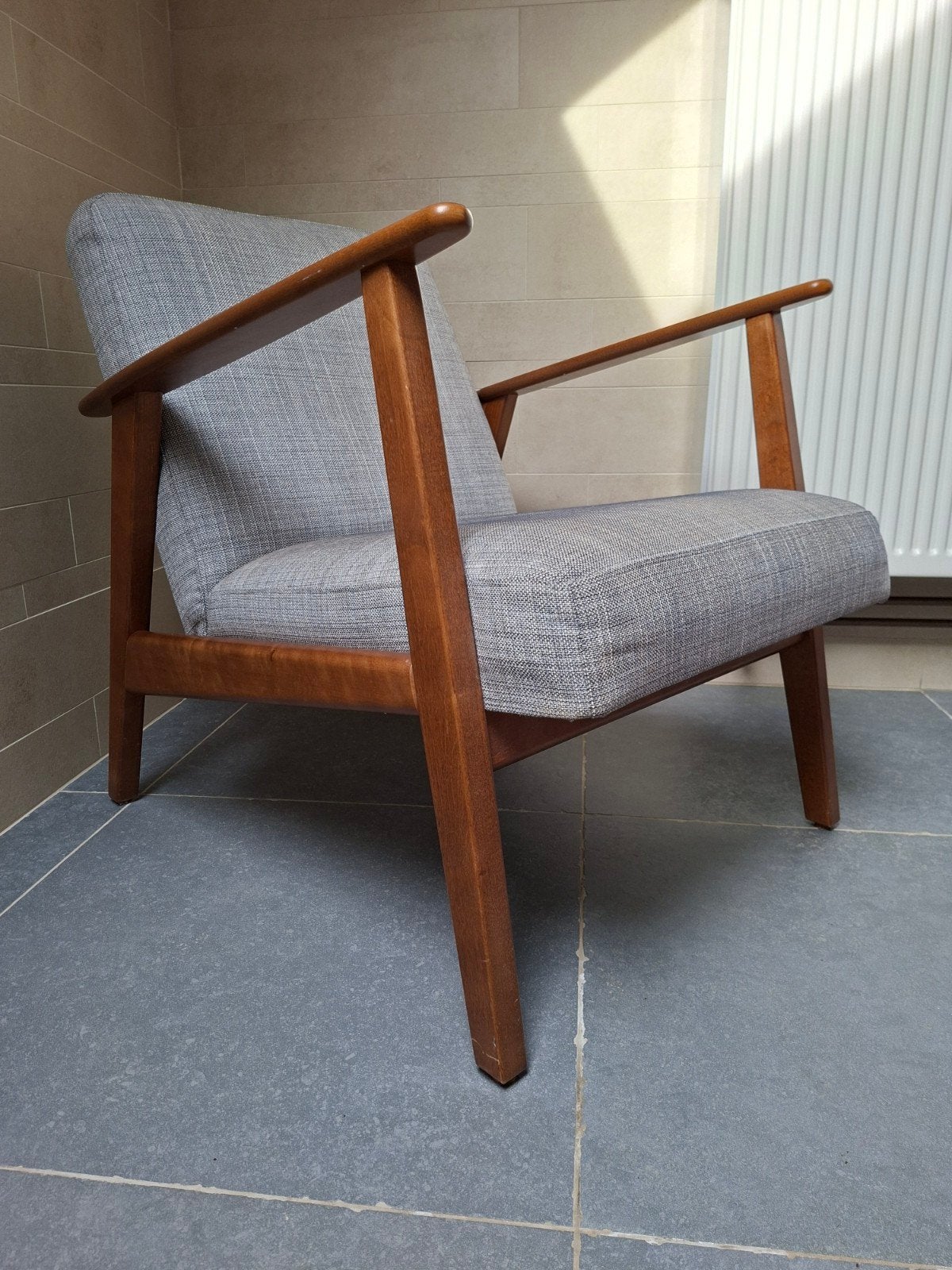 Fauteuil IKEA EKENÄSET - gris - très bon état, Maison & Meubles, 75 à 100 cm, Comme neuf, Enlèvement, 50 à 75 cm