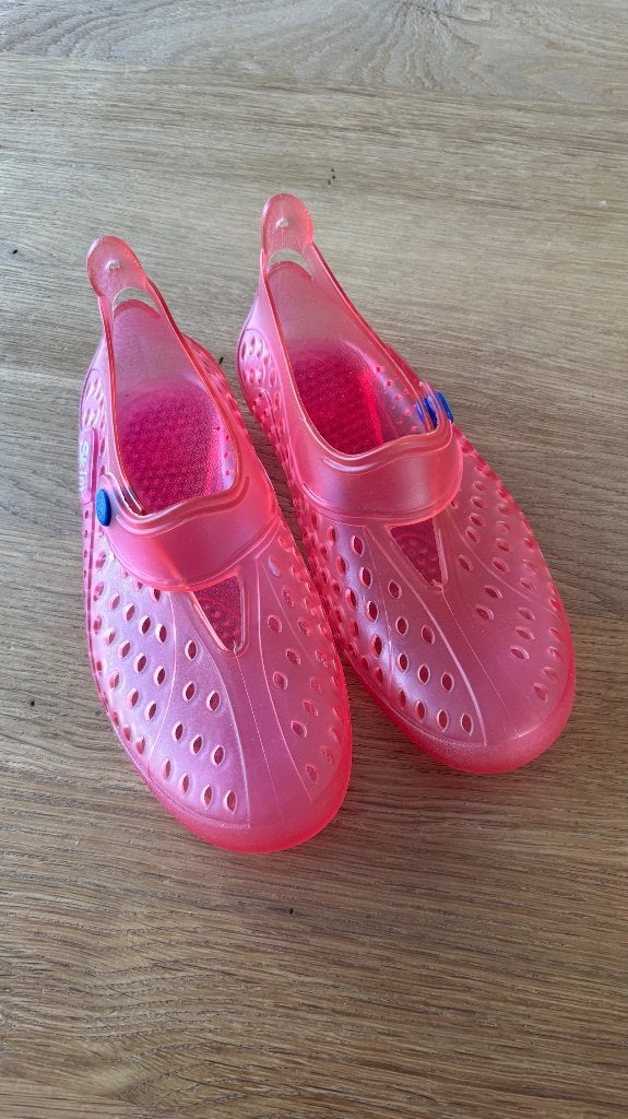 Skim waterschoenen 31/32, Kinderen en Baby's, Kinderkleding | Schoenen en Sokken, Jongen of Meisje, Schoenen, Ophalen of Verzenden