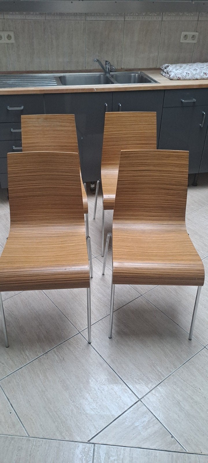 4 chaises vintage, Maison & Meubles, Chaises, Enlèvement, Une