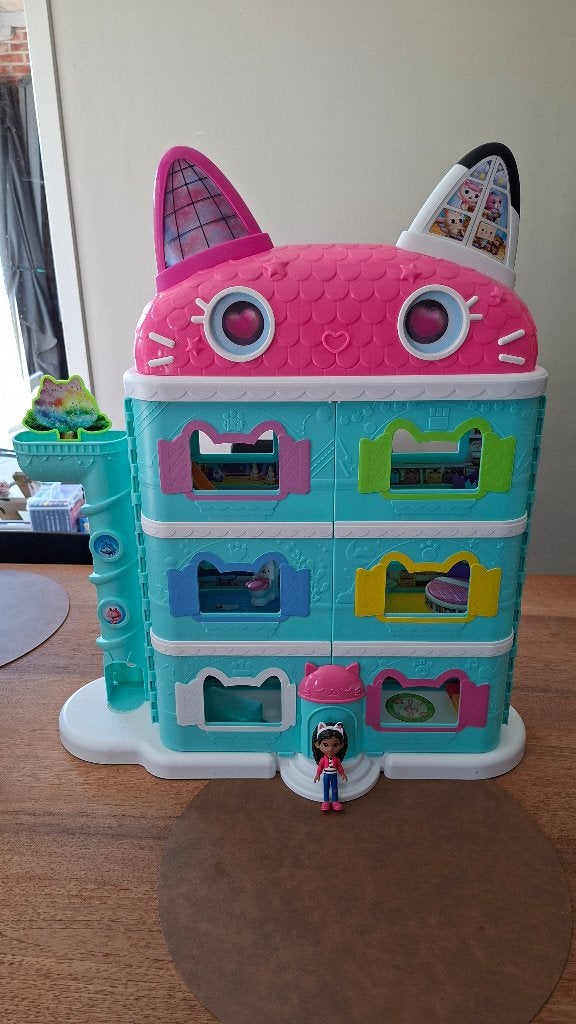 Gabby house, Ophalen of Verzenden, Zo goed als nieuw, Poppenhuis
