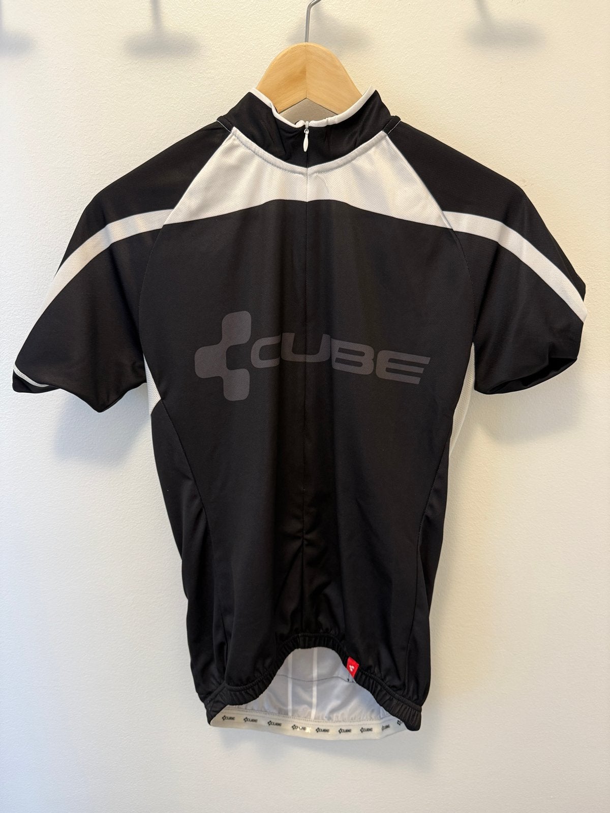 Maillot de vélo CUBE taille M, Enlèvement ou Envoi, Comme neuf, M