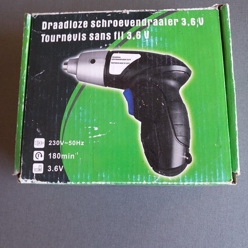 Visseuse sans fil 3.6v - NOUVEAU, Enlèvement ou Envoi, Neuf, Autres types