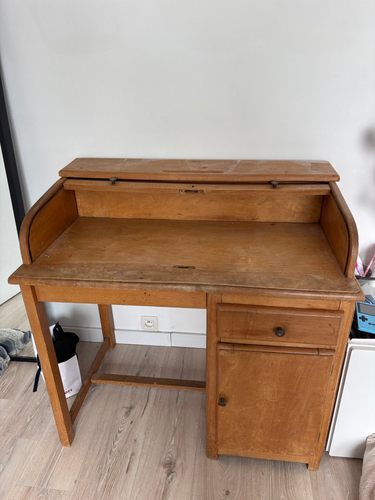 Bureau à cylindre enfant en bois, Enlèvement, Utilisé