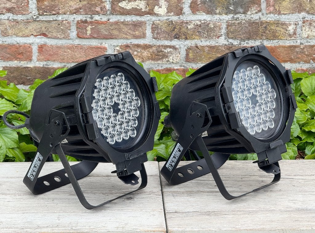 2x Briteq LED Power Beam Spots (Outdoor), Enlèvement, Comme neuf, LED