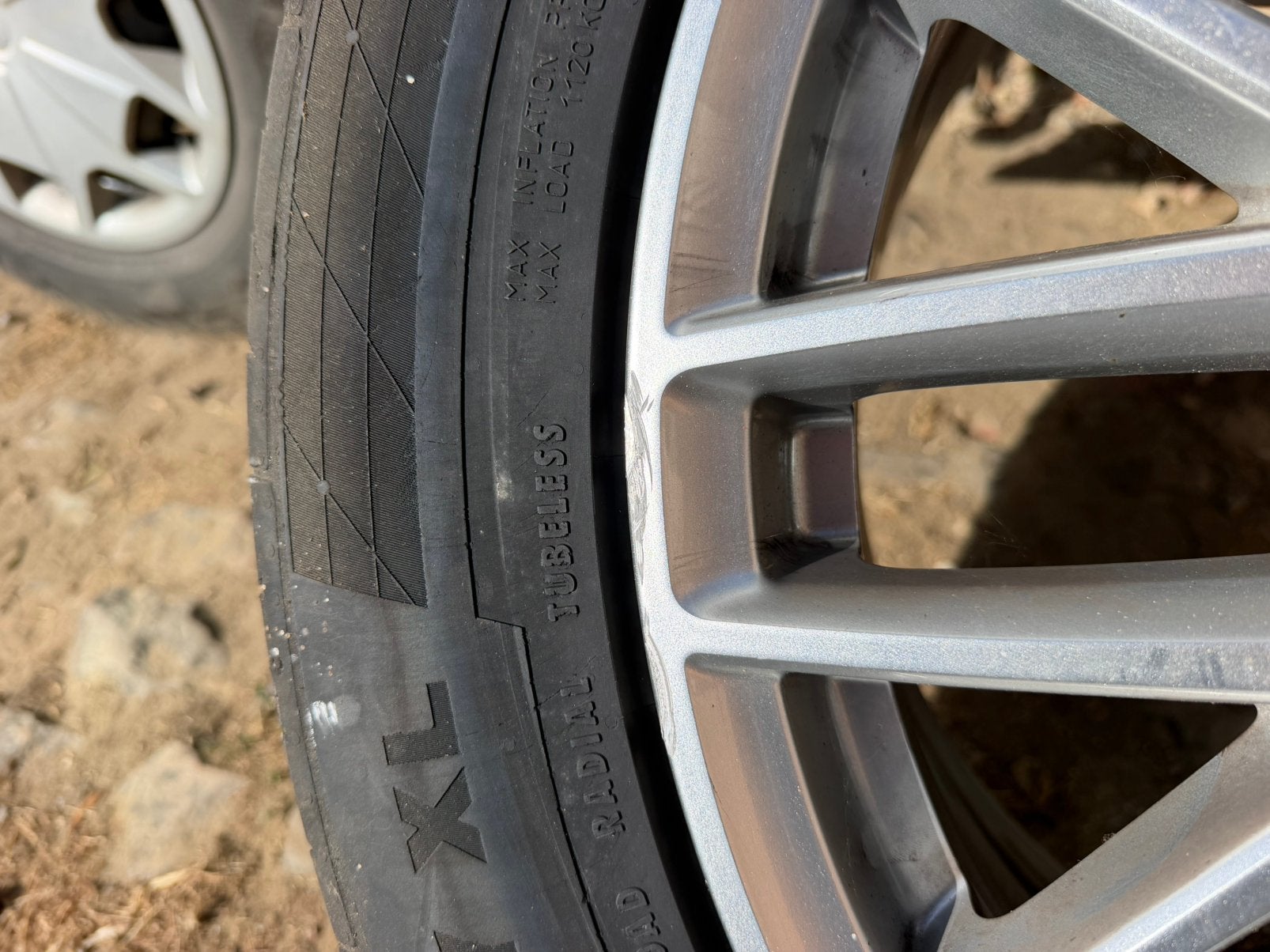 4 jantes pour AUDI Q7 en tres bonne état pour 285/45/20, Enlèvement, Comme neuf