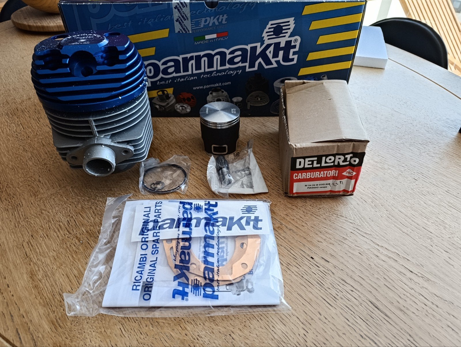 Vespa px 125 et 150 Kit PARMAKIT PUFFO 177cc 7 transferts.