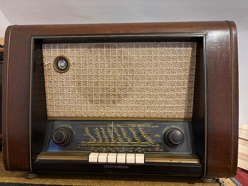 Telefunken Oude radio, Audio, Tv en Foto, Ophalen, Niet werkend, Radio