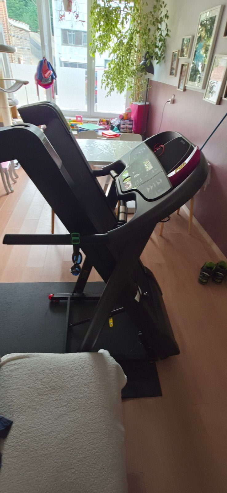 Tapis de marche course décathlon domyos T520B, Sports & Fitness, Appareils de fitness