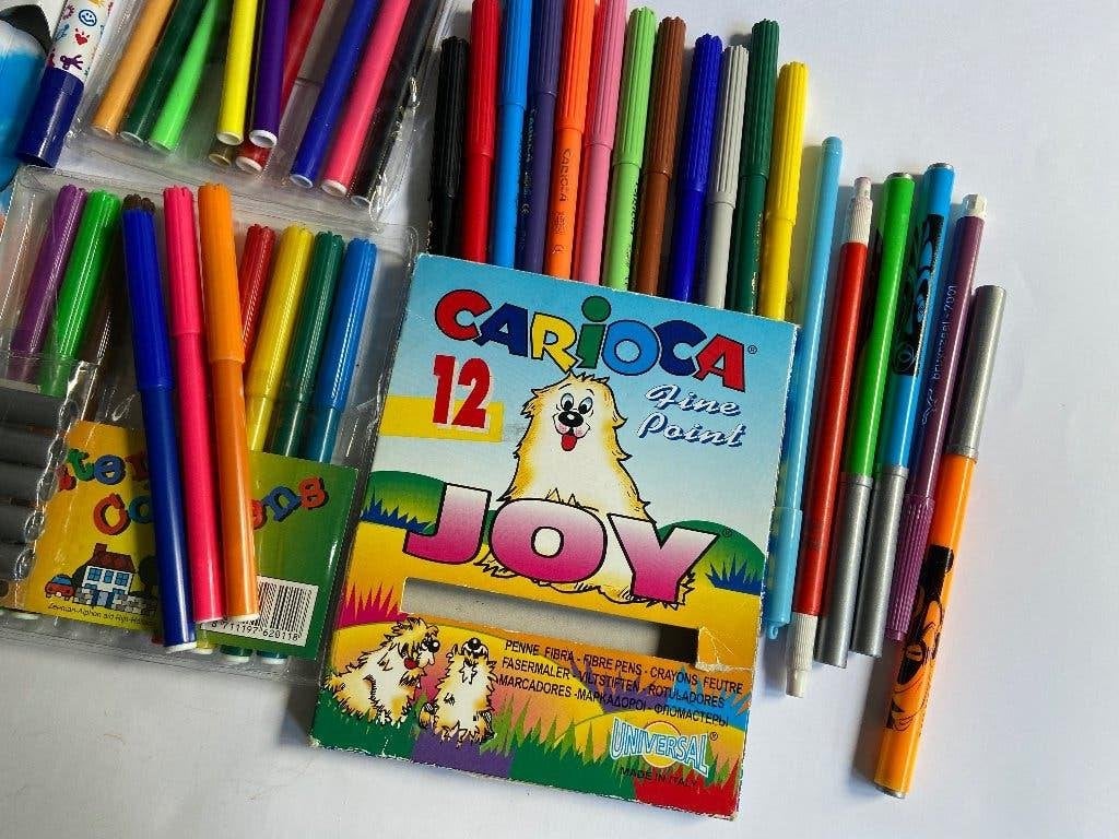 Différents feutres : 51 pièces, Hobby & Loisirs créatifs, Multicolore, Plastique, Enlèvement ou Envoi, Overige thema's