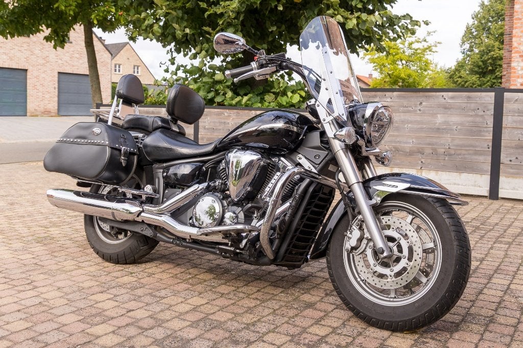 Yamaha Midnight Star XVS1300A 2007 Black Metallic, Motoren, 2 cilinders, Gebruikt, Particulier, Handgeschakeld