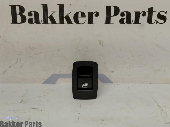 Commutateur vitre électrique d'un BMW 3-Serie, -, -, 3 mois de garantie, Utilisé