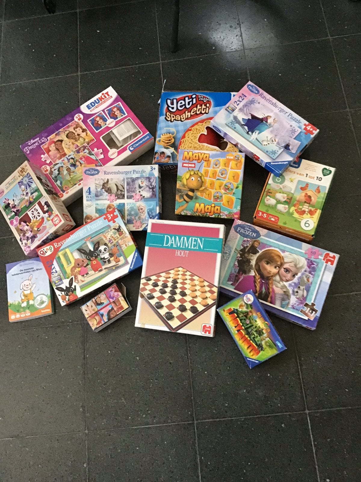 Gezelschap spelletjes 5€ voor alles, Hobby en Vrije tijd, Gezelschapsspellen | Overige, Ophalen, Gebruikt