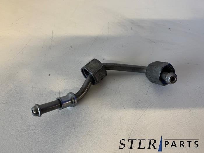 Conduit de carburant d'un Mercedes E-Klasse, 3 mois de garantie, Utilisé, -, -