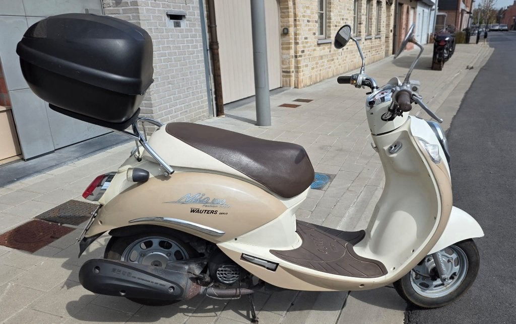 Sym mio 100cc Ruilen met oldtimer bromfiets, Fietsen en Brommers, Brommers | Oldtimers, Ophalen