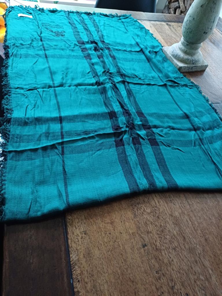Sjaal, Kleding | Dames, Mutsen, Sjaals en Handschoenen, Burberry, Ophalen of Verzenden, Zo goed als nieuw, Sjaal