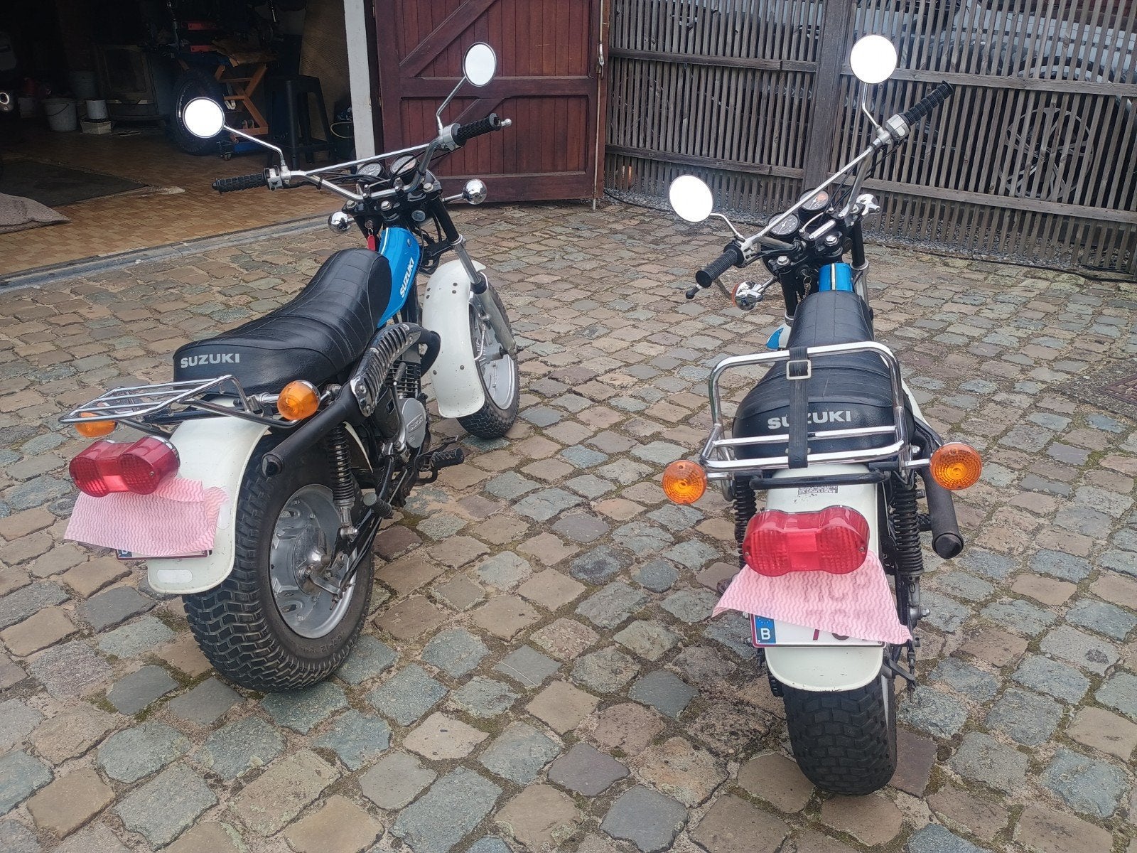 2x Suzuki RV 125, Motoren